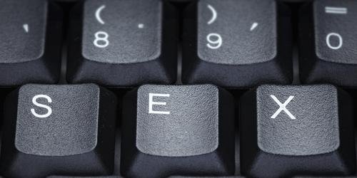 computer-keys-sex